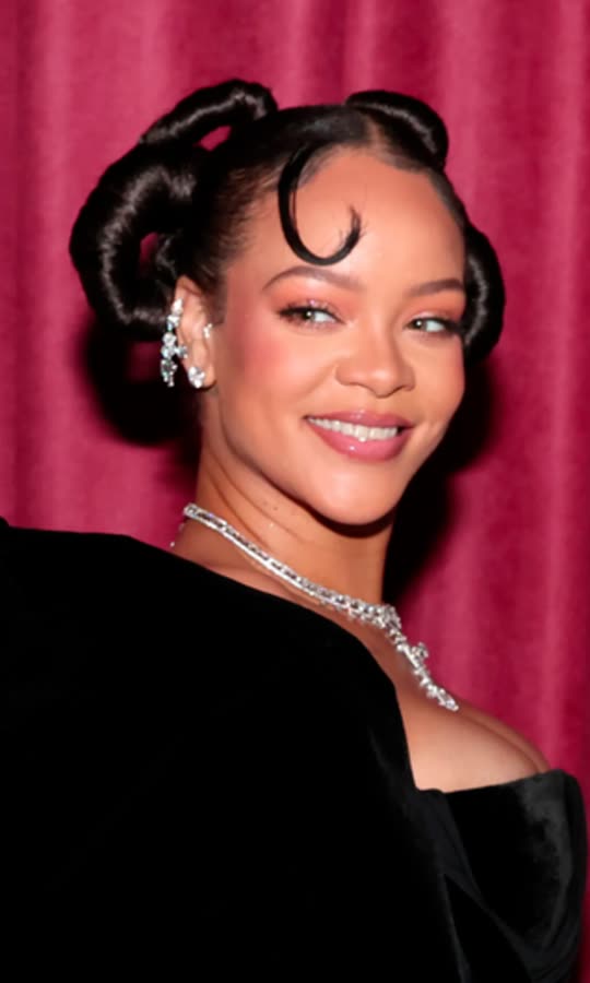 Could Rihanna Win An Academy Award Tonight?